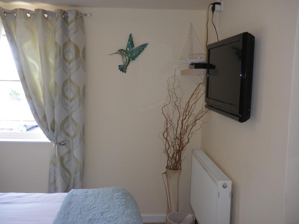 Saint Saviour Longfrie Inn חדר תמונה